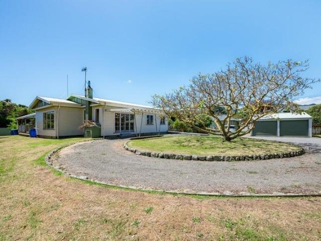 House for rent in Paraparaumu, Wellington