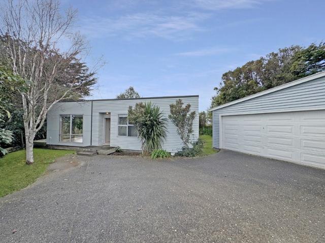 House for rent in Paraparaumu, Wellington