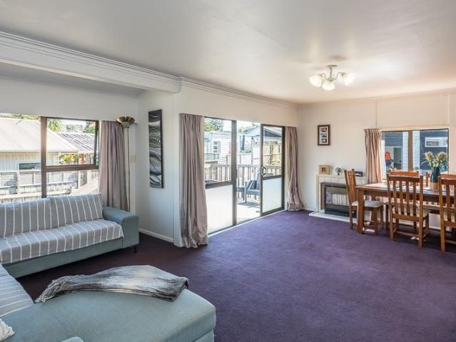 House for rent in Paraparaumu, Wellington