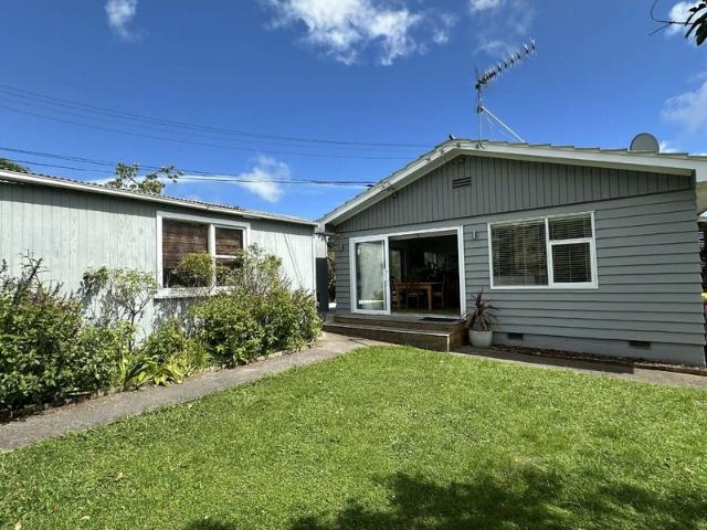 House for rent in Paraparaumu, Wellington