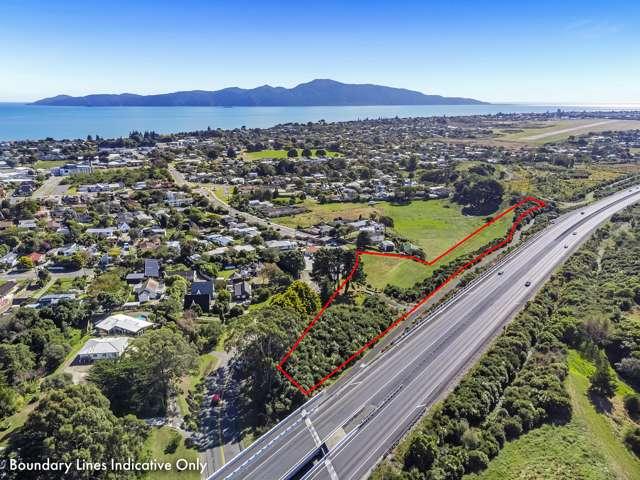 Land for sale in Paraparaumu, Wellington