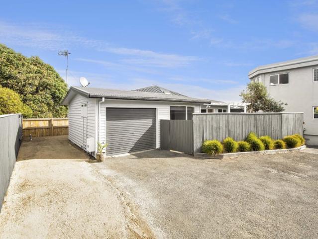 House for rent in Paraparaumu, Wellington