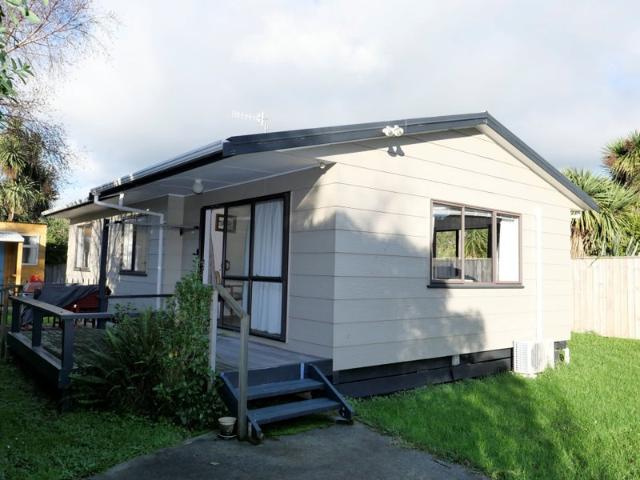 House for rent in Paraparaumu, Wellington