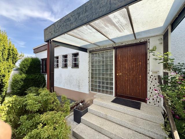Bungalow kaufen in Wiesbaden, Hessen