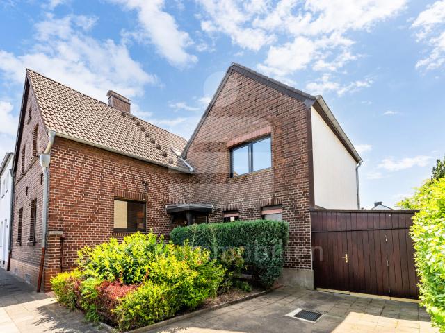 Villa kaufen in Quadrath-Ichendorf, Bergheim