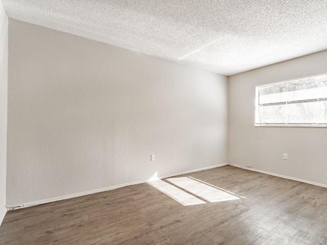 Apartment for rent in Pinellas Park, Florida