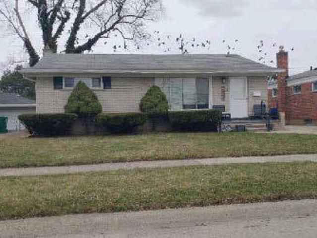 House for sale in Eastpointe, Michigan