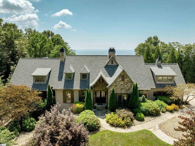 House for sale in Landrum