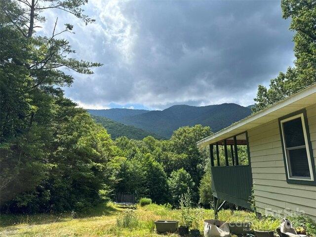 House for sale in Yancey, North Carolina