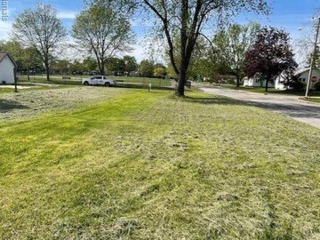 Land for sale in Lapeer
