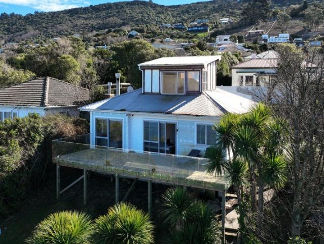 House for rent in Otakou