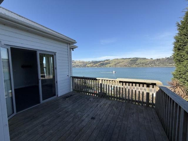 House for rent in Otakou