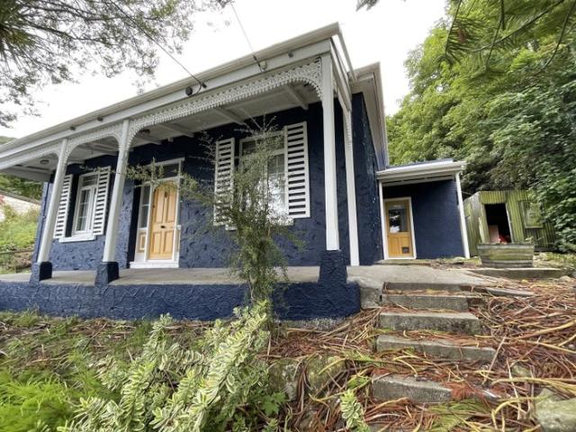 House for rent in Otakou