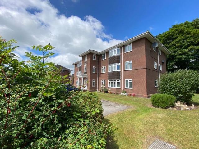 Apartment for rent in Holmes Chapel, Cranage