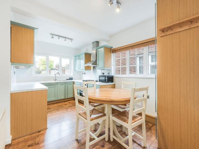 Apartment for rent in London Borough of Ealing, Greater London