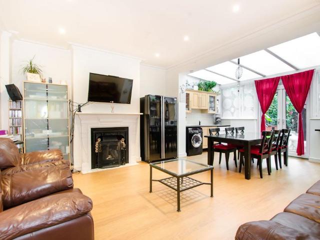 House for rent in London Borough of Wandsworth, Greater London