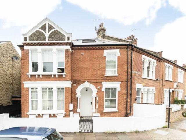 Apartment for rent in London Borough of Wandsworth, Greater London