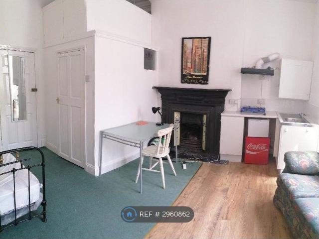 Apartment for rent in Feckenham, City Of Bristol