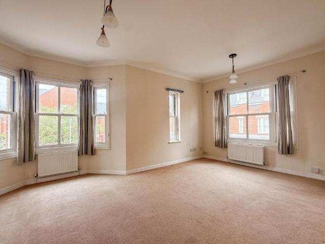 Apartment for rent in Ravensworth Gardens, Cambridge