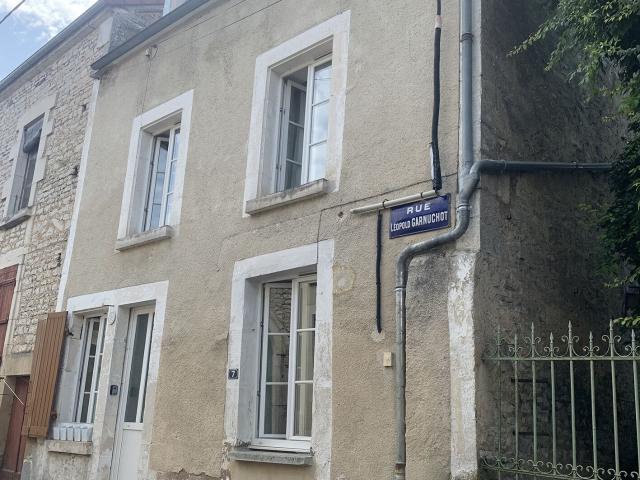 Maison vente à Avallon, Ravières