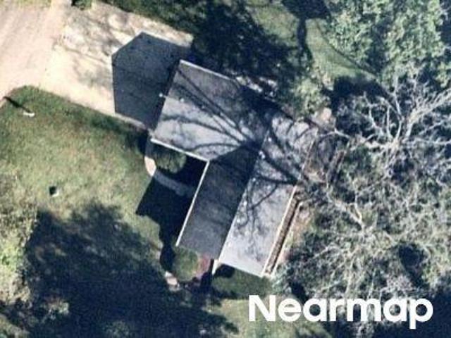 House for sale in Mchenry, Illinois