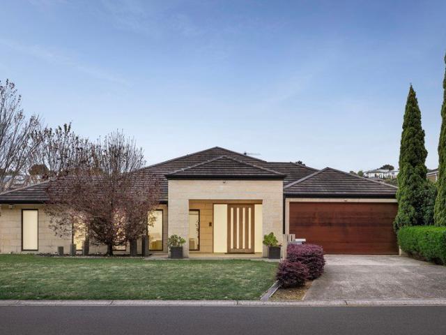 House for sale in Gowanbrae, Melbourne