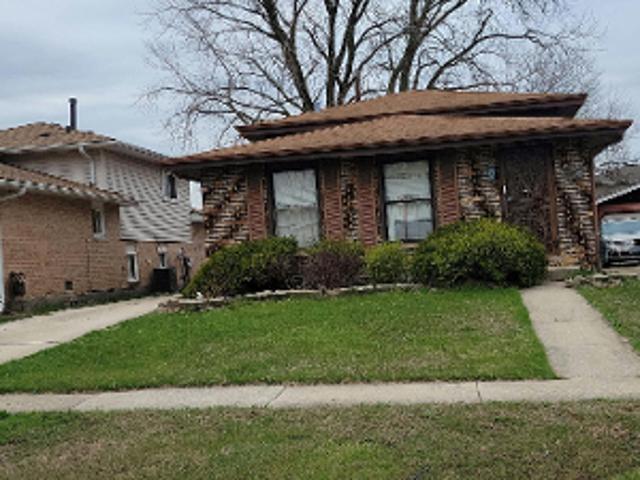 House for sale in Country Club Hills, Illinois