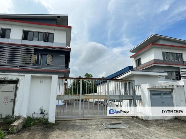 Warehouse for sale in Selayang, Selangor