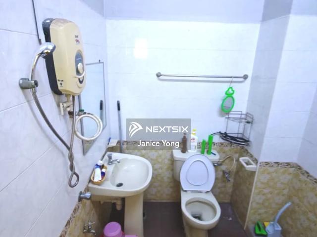 Shop for rent in Selayang, Selangor