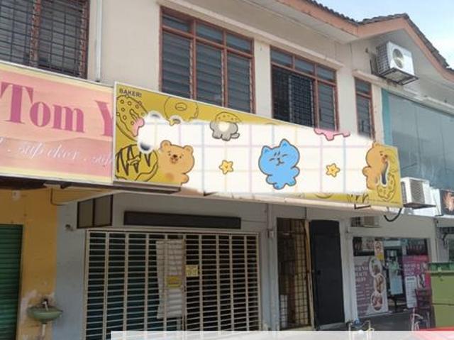 Shop for rent in Petaling, Damansara Damai