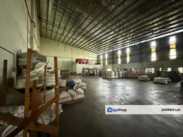 Warehouse for sale in Selayang, Selangor