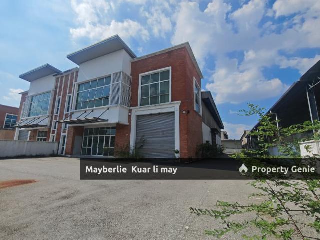 Warehouse for sale in Selayang, Selangor
