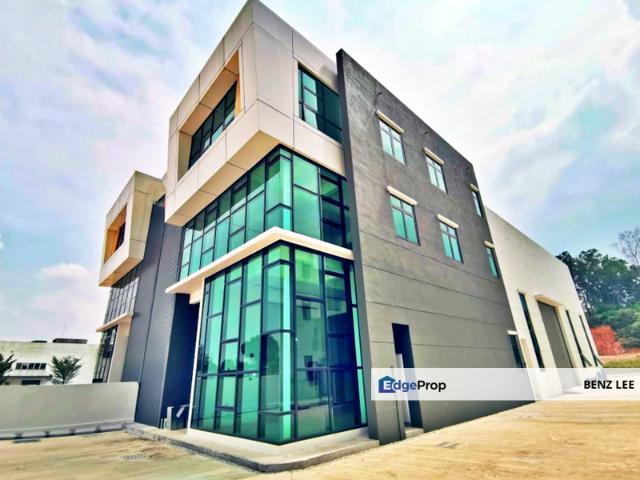 Warehouse for sale in Selayang, Selangor