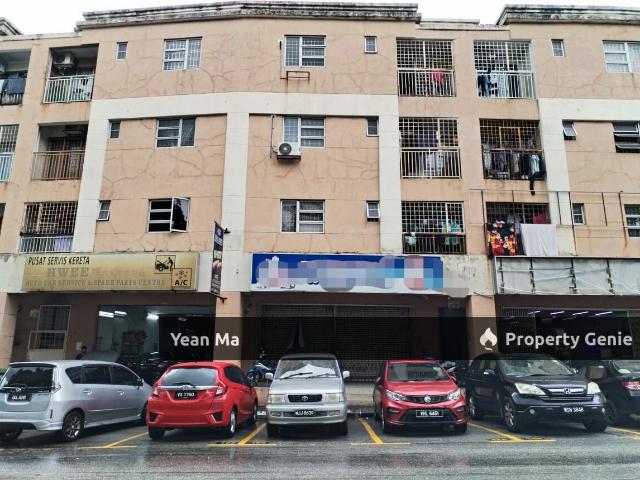 Shop Office for sale in Selayang, Selangor