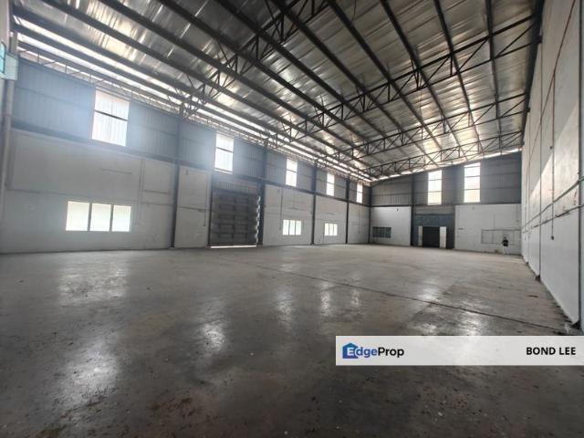 Warehouse for rent in Selayang, Selangor