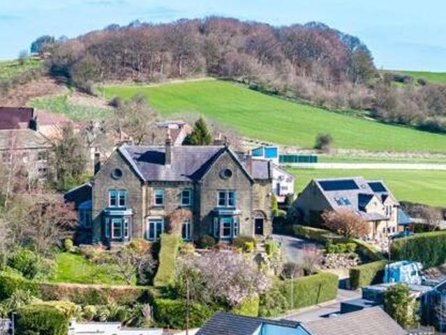 House for sale in Garforth, West Yorkshire