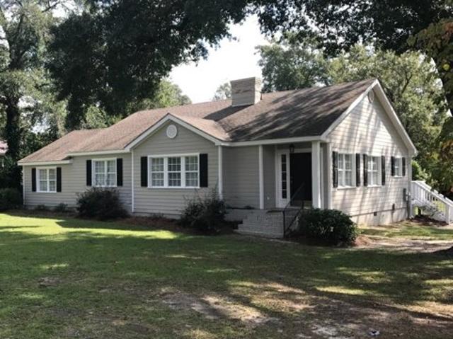 House for sale in Hawkinsville
