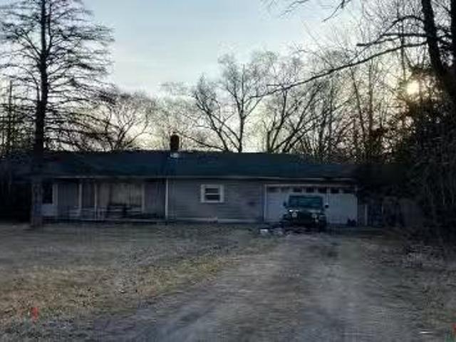 House for sale in Taylor