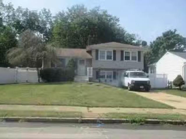 House for sale in Toms River