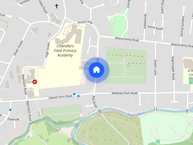 Apartment for rent in Blackhills, Surrey