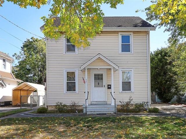 House for sale in Freeport, New York