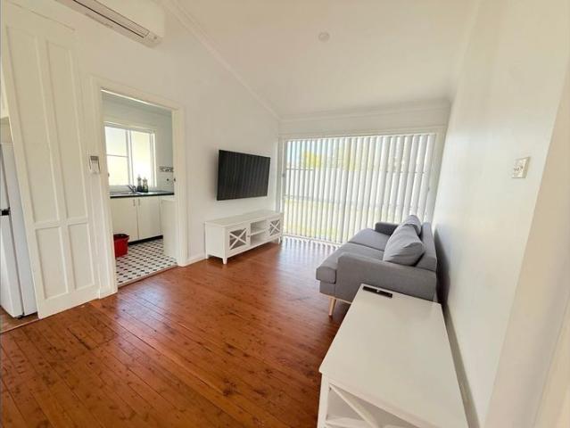 Apartment for rent in Mount Cooper, New South Wales
