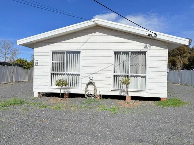 Apartment for rent in Mount Cooper, New South Wales
