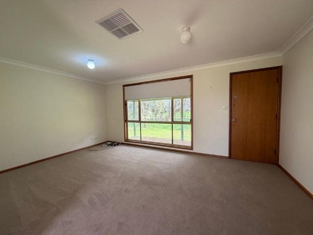 House for rent in Bedgerabong, New South Wales