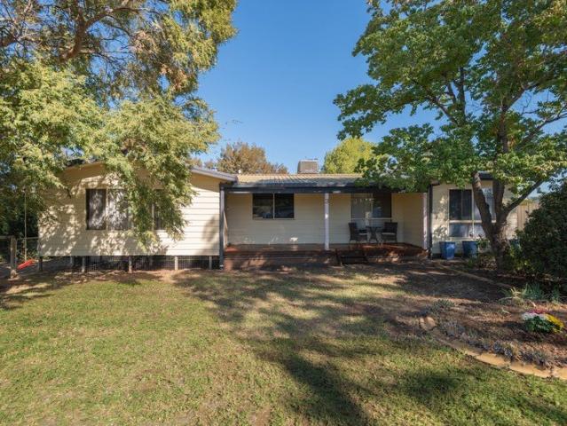 House for sale in Bedgerabong, New South Wales