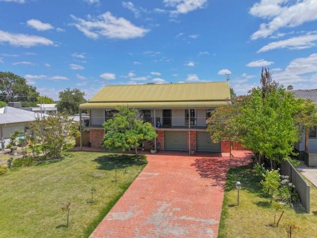 House for sale in Bedgerabong, New South Wales