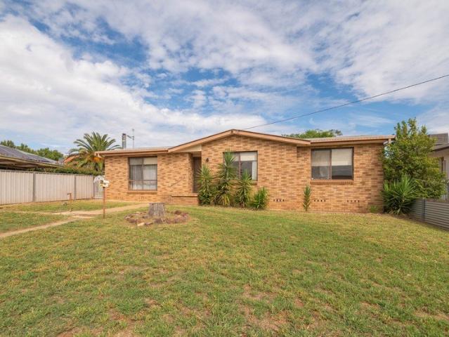House for sale in Bedgerabong, New South Wales