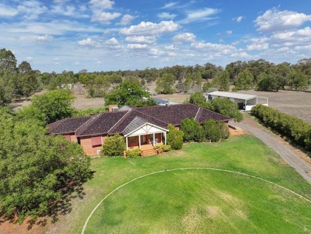House for sale in Bedgerabong, New South Wales