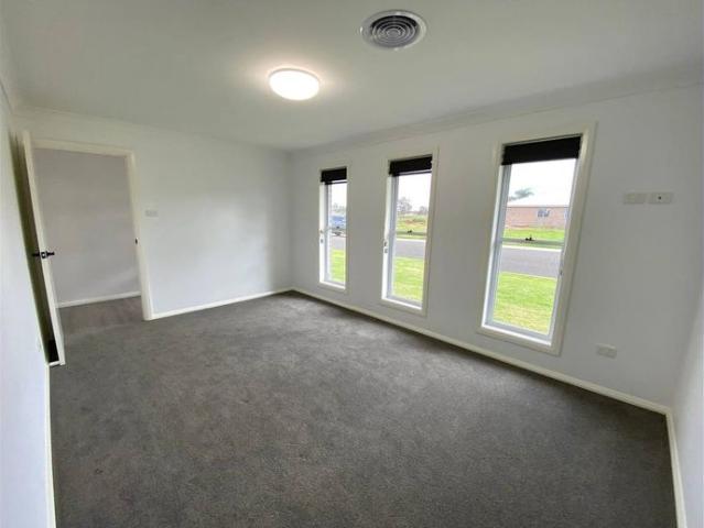 House for rent in Parkes, Parkes Shire Council