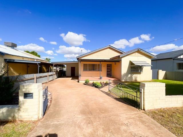 House for rent in Parkes, New South Wales